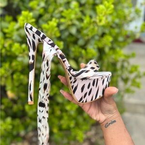 Silky Leopard Print 7inch Heels
